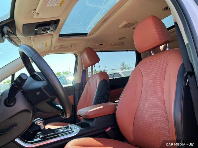 2024 Kia Carnival SX FWD | Heated & Ventilated Seats | Sunroof in Cars & Trucks in Strathcona County - Image 3