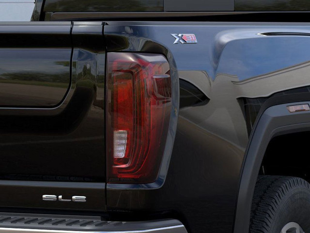 2025 GMC Sierra 2500HD SLE in Cars & Trucks in Calgary - Image 3