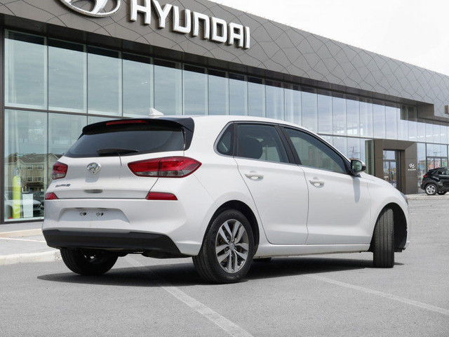 2019 Hyundai Elantra GT Preferred AT - Android Auto - $112 B/W in Cars & Trucks in Ottawa - Image 3