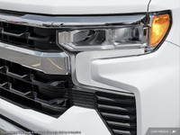 This Chevrolet Silverado 1500 delivers a powerful engine powering this Automatic transmission.*This... (image 8)