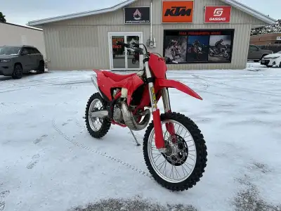Available at our Angus location 2023 GASGAS EX 250Distinctive package The EX 250 is the lightest bik...