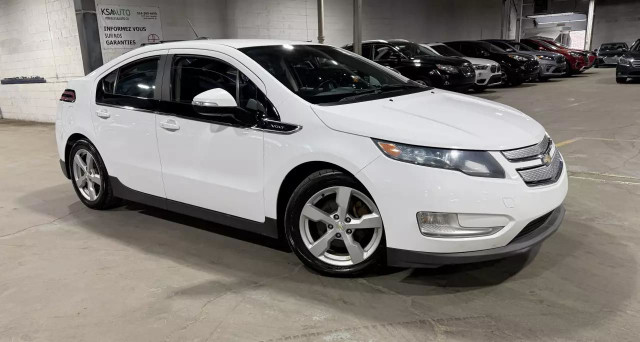 2015 CHEVROLET Volt FWD/CRUISE/CAMERA/BLTH/AC/MAGS/AUCUN ACCIDEN in Cars & Trucks in City of Montréal