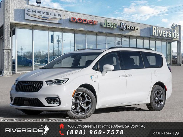 2024 CHRYSLER Pacifica Hybrid Select in Cars & Trucks in Prince Albert