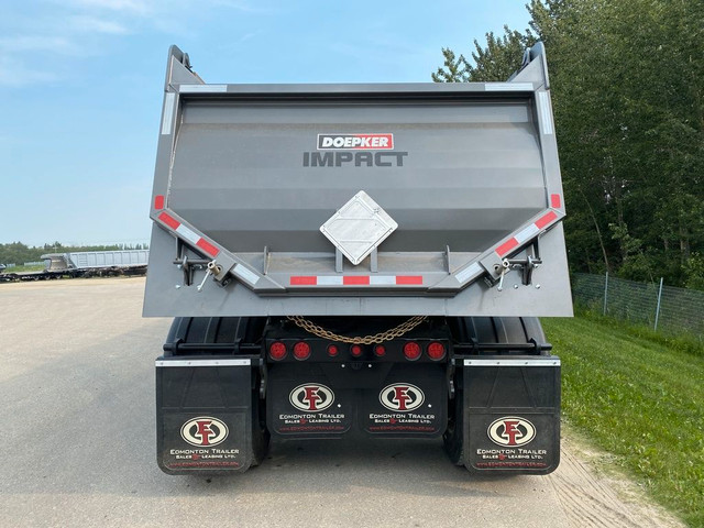  2024 Doepker TRIDEM END DUMP in Heavy Equipment in Edmonton - Image 4