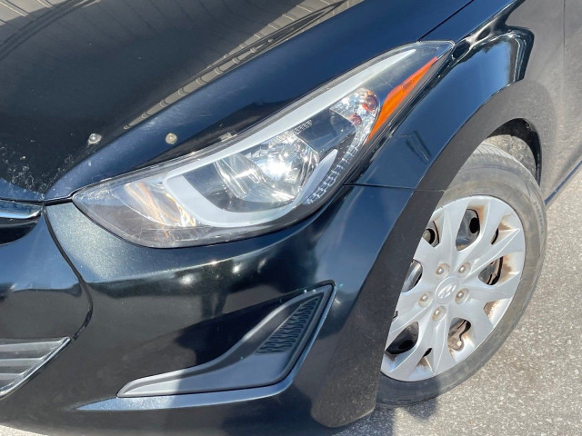 2015 Hyundai Elantra in Cars & Trucks in Barrie - Image 2