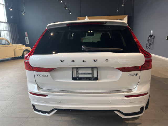 2024 Volvo XC60 B5 AWD Ultimate Dark Theme in Cars & Trucks in Edmonton - Image 4