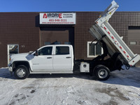 2017 GMC Sierra 3500HD Dump Truck 6.0L V8 Gas 169,751 KM DRW 9 FT Bed Pintle Hitch Folding Side Wall... (image 1)