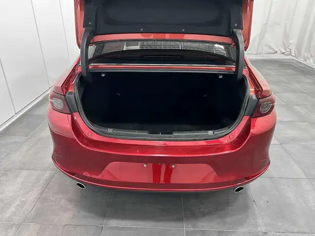 2019 Mazda Mazda3 GS - SIEGES CHAUFFANTS - VOLANT CHAUFFANT in Cars & Trucks in Québec City - Image 8