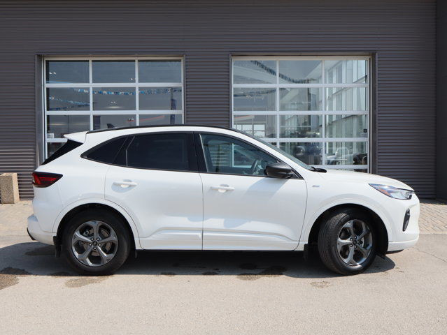 2024 Ford Escape ST-Line ONE OWNER CLEAN CARFAX LOCAL TRADE in Cars & Trucks in Winnipeg - Image 2