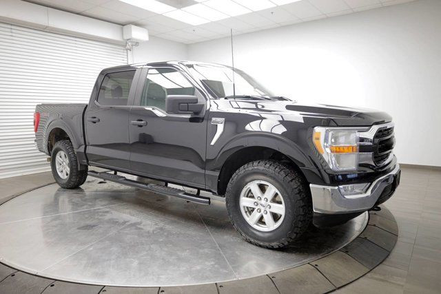 2021 Ford F-150 XLT in Cars & Trucks in Calgary