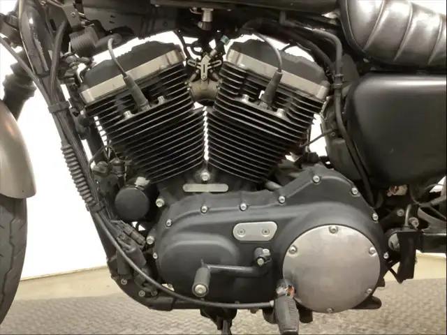 2018 Harley-Davidson Sportster XL883N Iron in Street, Cruisers & Choppers in City of Toronto - Image 10
