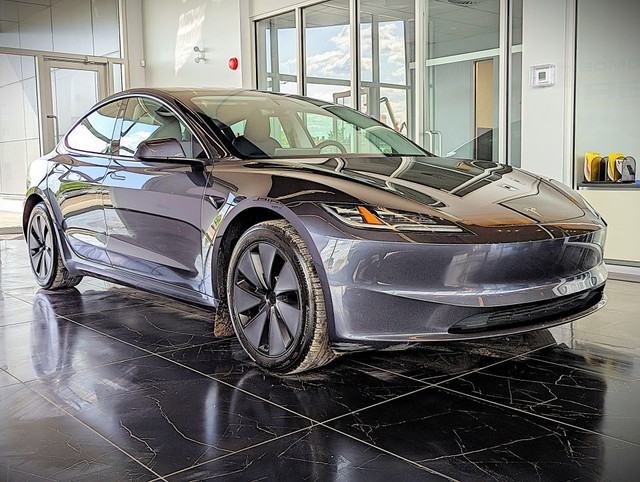 2024 Tesla Model 3 Long Range in Cars & Trucks in City of Montréal - Image 3