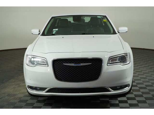  2021 Chrysler 300 Touring AWD 300 TOURING L in Cars & Trucks in Grande Prairie - Image 4