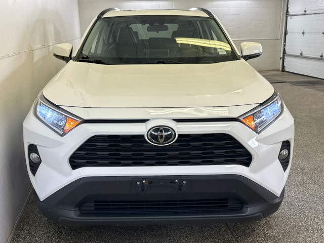 2021 Toyota RAV4 XLE XLE/PREMIUM/AWD/LEATHER/ROOF/NAVI & MORE! in Cars & Trucks in Belleville - Image 3