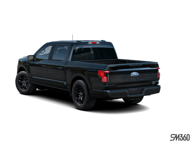 2025 Ford F-150 Lightning XLT 4WD SuperCrew 5.5' Box in Cars & Trucks in Longueuil / South Shore - Image 2