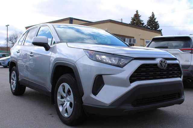  2022 Toyota RAV4 LE AWD in Cars & Trucks in Mississauga / Peel Region