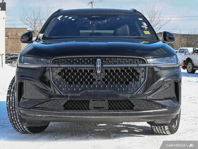 2025 Lincoln Nautilus Reserve in Cars & Trucks in Edmonton - Image 2