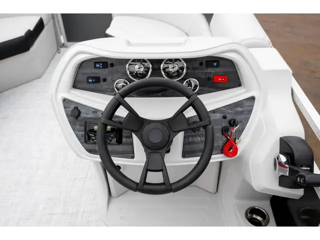 2025 South Bay Pontoons 18 SE CR in Powerboats & Motorboats in Québec City - Image 17