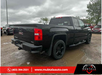 NEW ARRIVAL!! 2017 GMC SIERRA 140781 KM $27,999 Up for sale is a 2017 GMC SIERRA. It is loaded with... (image 3)