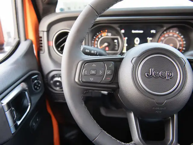 2025 Jeep Wrangler Rubicon in Cars & Trucks in Calgary - Image 14