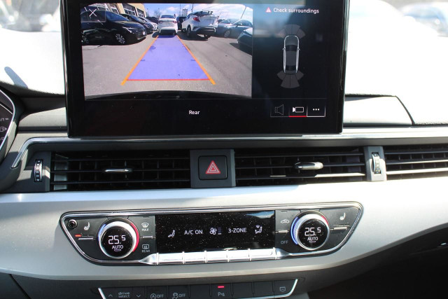 2023 Audi A4 Komfort in Cars & Trucks in Mississauga / Peel Region - Image 4
