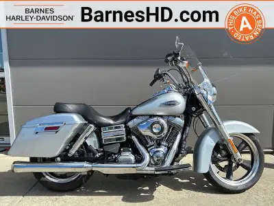 With my powerful 103-cubic inch engine and agile handling, I’m just as at home cruising around town...