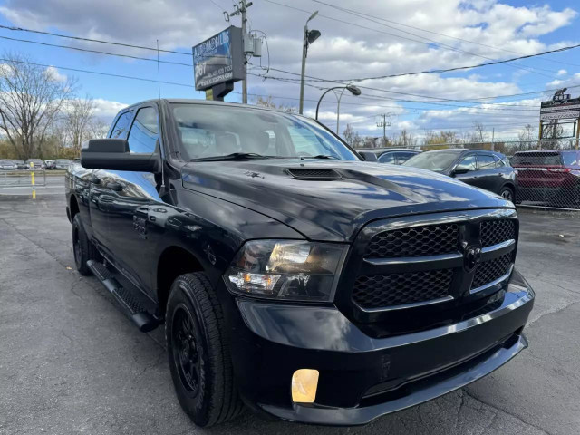2021 RAM 1500 Classic Tradesman in Cars & Trucks in Laval / North Shore
