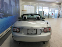 MAZDA MX-5 MIATA 2007 CONVERTIBLE AVEC SEULEMENT 126800 KM CERTIFIÉ (VÉHICULE AMÉRICAIN IMPORTÉ DES... (image 4)