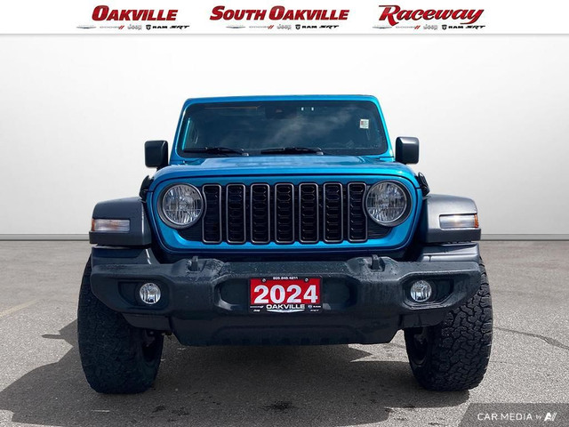 2024 Jeep Wrangler SPORT S | BIKINI PEARL | AFTERMARKET RIMS | in Cars & Trucks in Oakville / Halton Region - Image 2