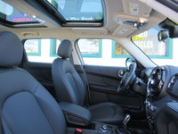 One owner, like new, clean Carfax, two keys, automatic ALL4 AWD Countryman model! Super fun and exci... (image 8)