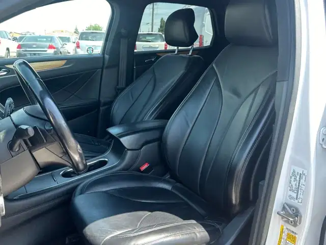 2015 Lincoln MKC Accident-Free | Ontario Vehicle | Well-Maint... in Cars & Trucks in Mississauga / Peel Region - Image 12