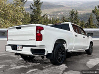Recent Arrival! 2023 Chevrolet Silverado 1500 Custom 2.7L I4 Turbocharged DOHC 16V LEV3-SULEV30 310h... (image 5)