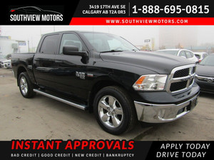 2019 RAM 1500 ST 4x4 CREW CAB 5'7 BOX 5.7L HEMI B.CAM/LOW KMS!