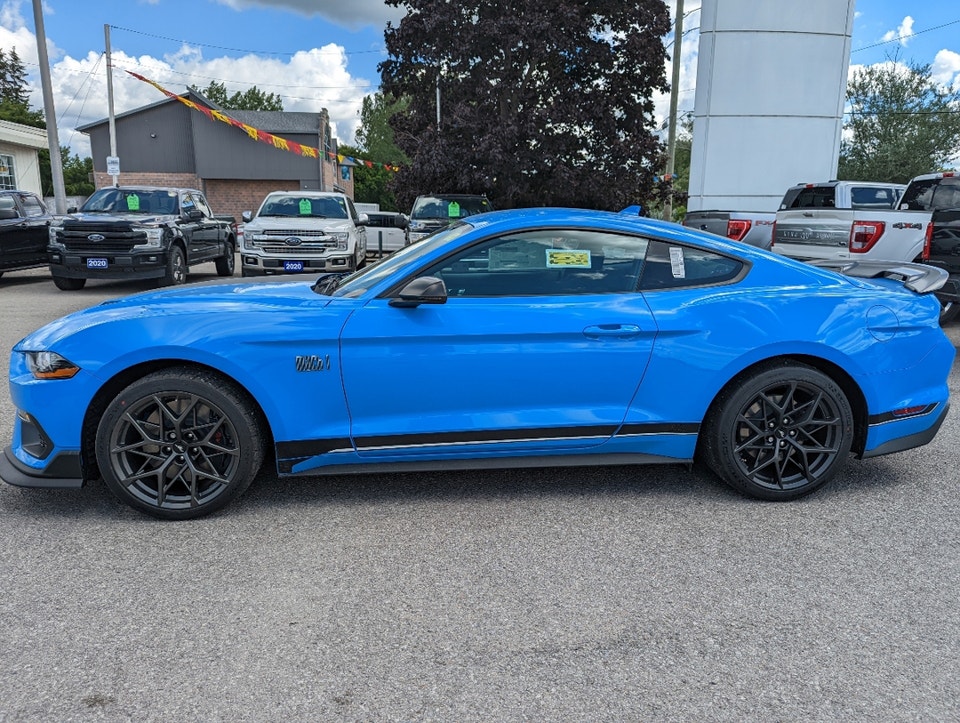  2022 Ford Mustang Mach 1