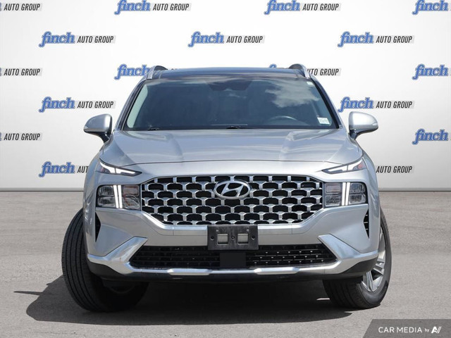 2023 Hyundai Santa Fe Preferred 18 inch alloy wheels| heated... in Cars & Trucks in London - Image 3