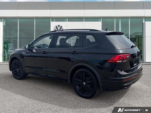 2022 Volkswagen Tiguan Comfortline R-Line Black Edition in Cars & Trucks in Grande Prairie - Image 3