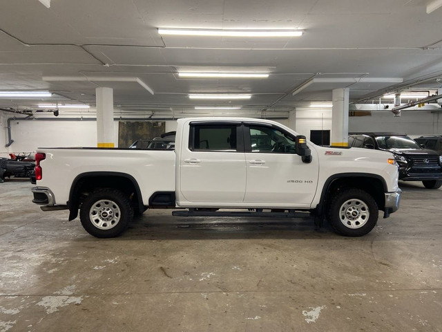 2022 Chevrolet SILVERADO 2500HD Z71 3.73 REAR AXLE HEATED SEATS  in Cars & Trucks in Calgary - Image 4