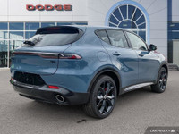 WAS: $60773 NOW: $47998 plus taxes and licensing fees?Elevate Your Drive with the 2024 Dodge Hornet... (image 4)