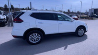 All Wheel Drive. Cloth Interior. Touchscreen. Bluetooth. Rear View Backup Camera. Heated Front Seats... (image 9)