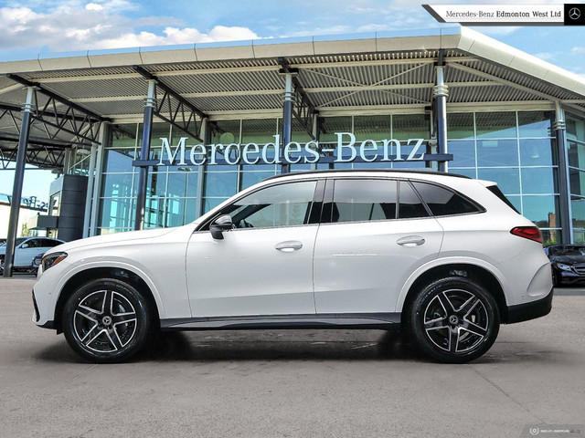 2025 Mercedes-Benz GLC 300 4MATIC SUV - Exclusive Trim - AMG lin in Cars & Trucks in Edmonton - Image 3