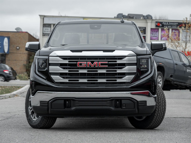 2025 GMC Sierra 1500 SLE- *Dealer Demo* X31 Off-Road Pkg in Cars & Trucks in Markham / York Region - Image 2