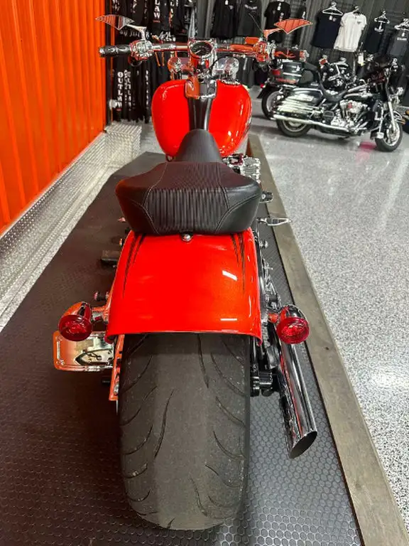 2017 Harley-Davidson Breakout in Street, Cruisers & Choppers in Moncton - Image 5