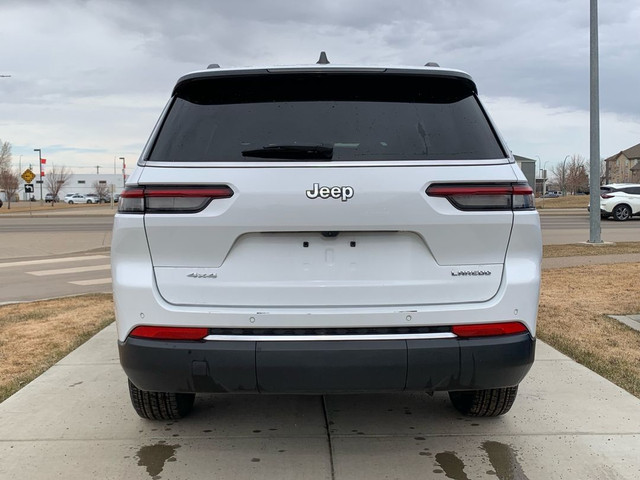 2023 Jeep Grand Cherokee L Laredo in Cars & Trucks in Medicine Hat - Image 4