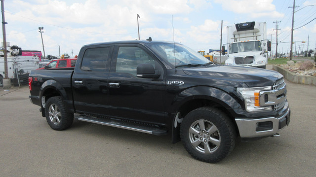 2020 Ford F-150 XLT CREW CAB PICKUP TRUCK in Cars & Trucks in Edmonton - Image 4