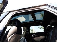 Black Contrast Roof, Black Exterior Pack, Wheels: 20inch 10 spoke, Gloss Black (Style 1089), COLD CL... (image 2)