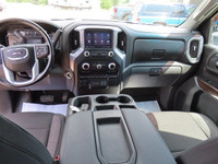 Recent trade in, 2020 GMC Sierra 1500 SLE, MAX Trailering, Kodiak Edition, 5.3L V8 4x4. Comes with h... (image 6)