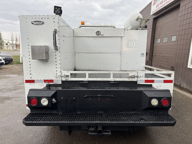 2020 Ford F-550 DRW XLT SERVICE TRUCK VMAC 4X4 DIESEL in Cars & Trucks in Calgary - Image 4