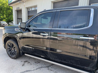 2022 GMC Sierra 1500 4WD Crew Cab Denali with the 6.2L and 109,000kms. This is the version with the... (image 8)