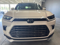 Le Toyota Grand Highlander Platinum 2024 est le VUS trois rangées haut de gamme le plus spacieux jam... (image 2)