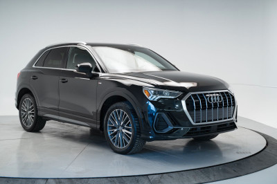 2020 Audi Q3 2.0 Progressiv quattro Progressiv | Toit panoramiqu